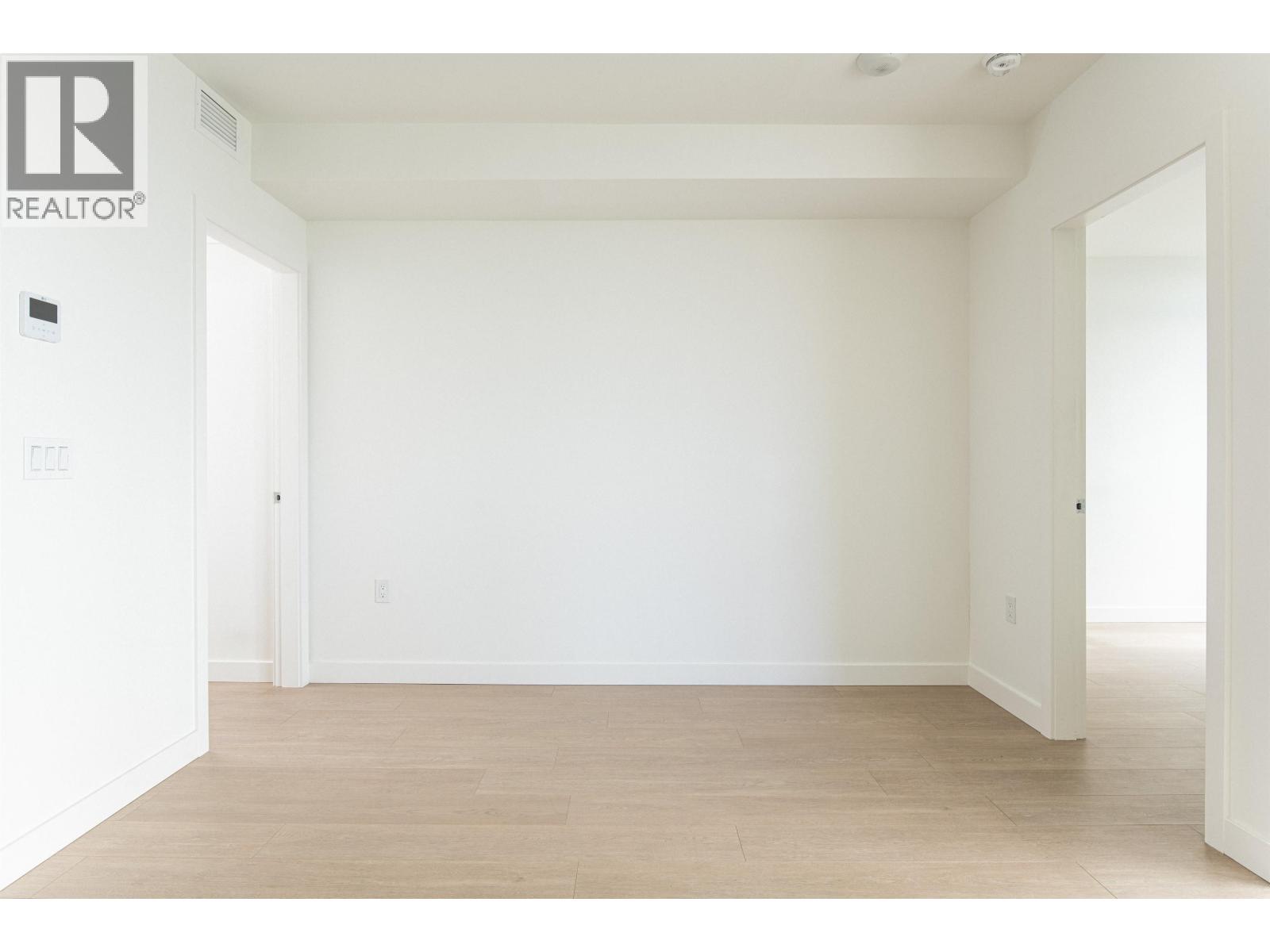 1306 7683 Park Crescent, Burnaby, British Columbia  V3N 0J3 - Photo 14 - R3073912