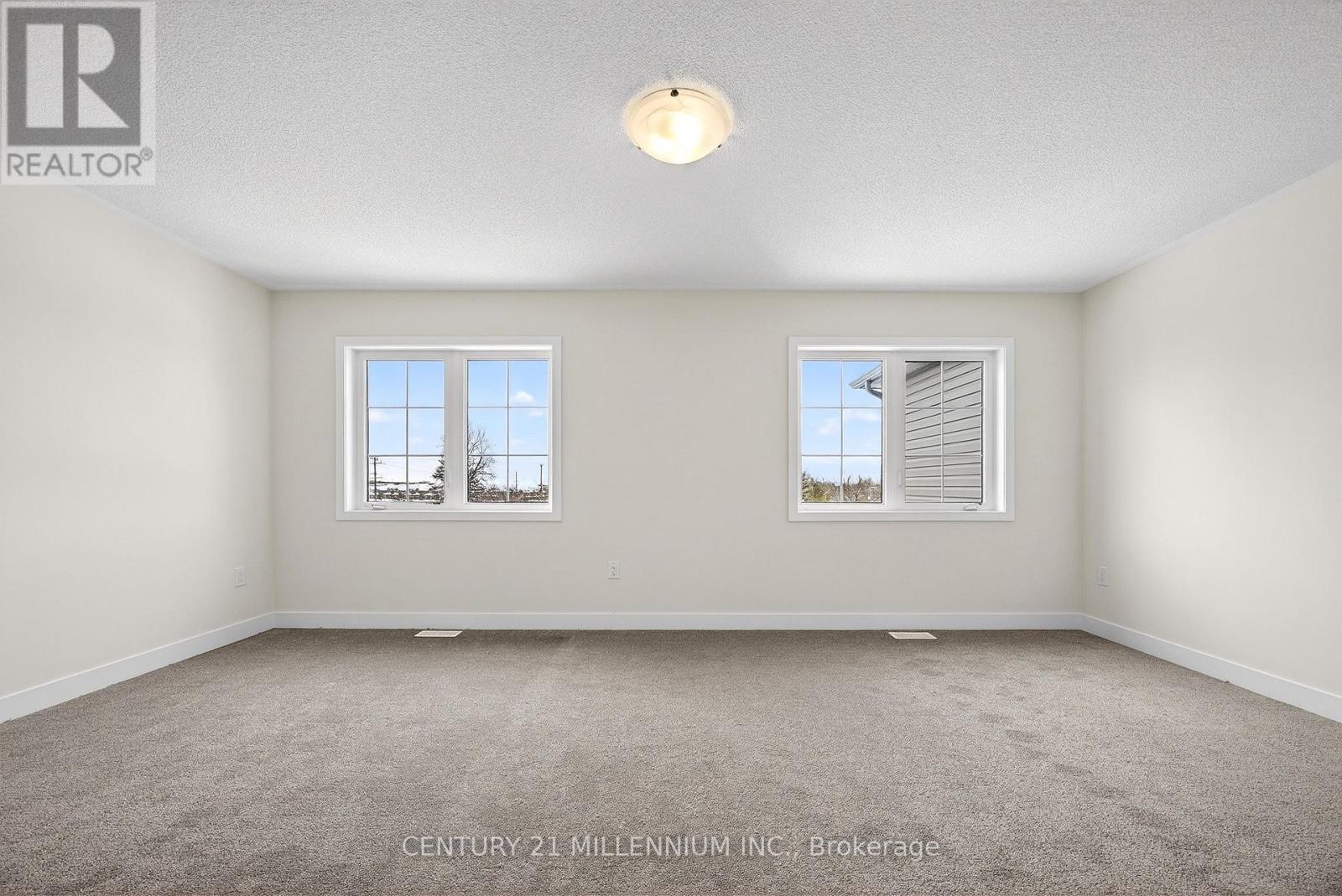 102 Walden Drive, Shelburne, Ontario L9V 3Y1 - Photo 5 - X12410673