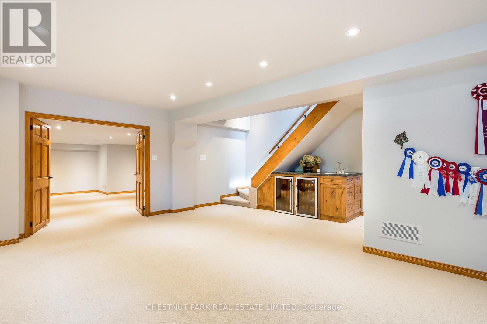 9 - 116 Hidden Lake Road, Blue Mountains, Ontario  L9Y 0T6 - Photo 37 - X12634560