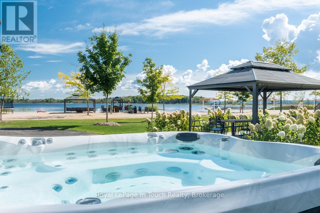 Unknown Address, ,     - Photo 11 - X12634638