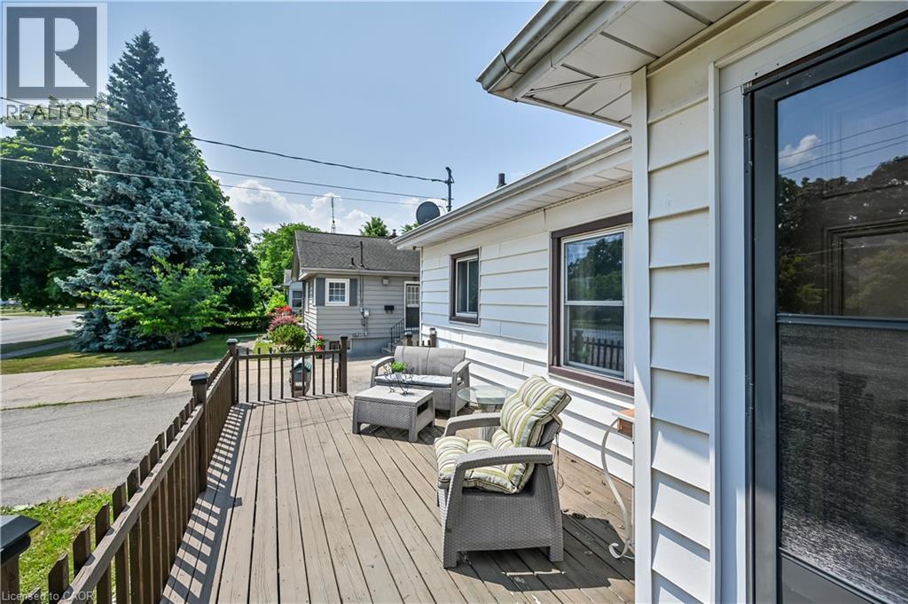 471 Geneva Street, St. Catharines, Ontario  L2N 2H4 - Photo 5 - 40750416