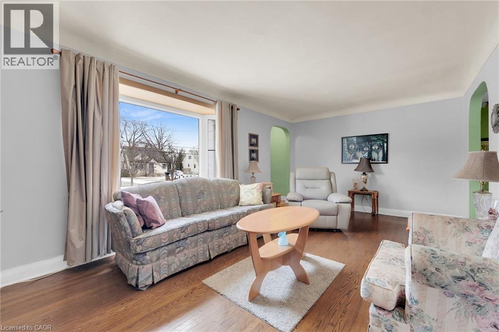 471 Geneva Street, St. Catharines, Ontario  L2N 2H4 - Photo 13 - 40750416