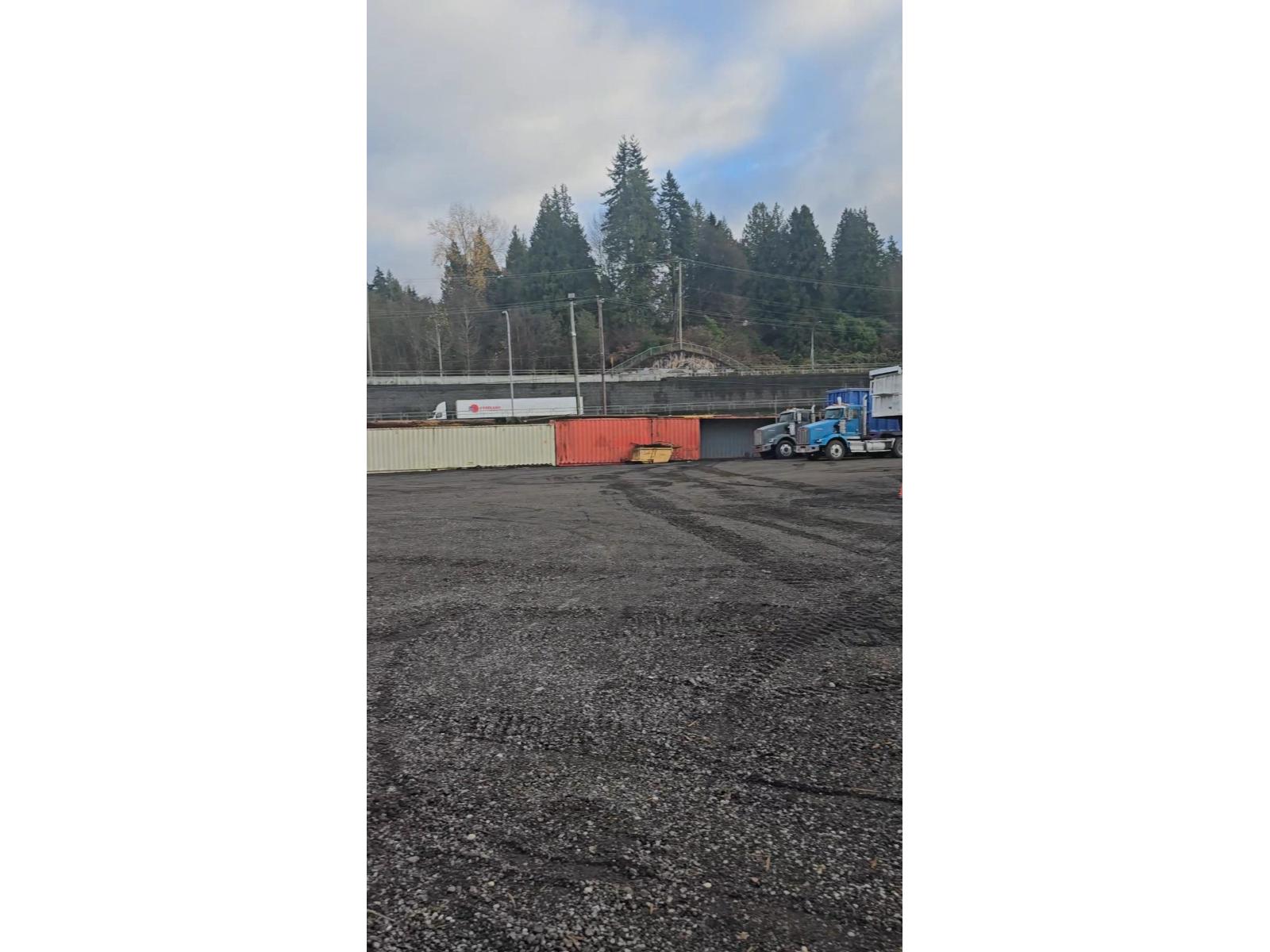 9561-9563 & 9569 Gunderson Road, Surrey, British Columbia  V4C 4R9 - Photo 5 - C8074541