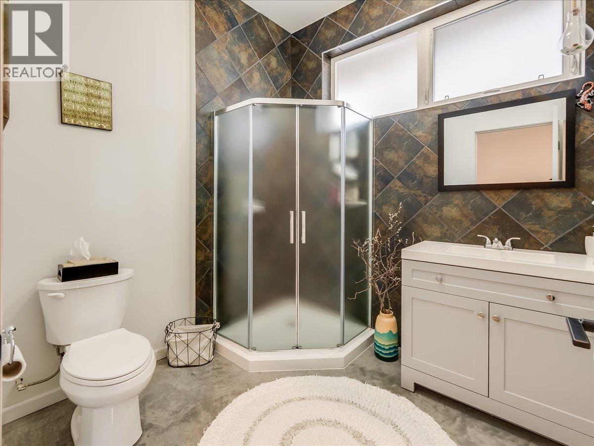 941 Redstone Drive, Rossland, British Columbia  V0G 1Y0 - Photo 39 - 10371133