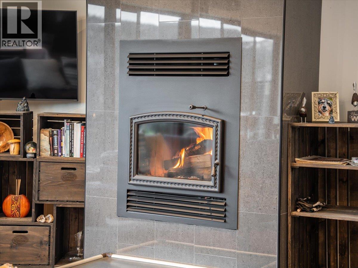 941 Redstone Drive, Rossland, British Columbia  V0G 1Y0 - Photo 18 - 10371133