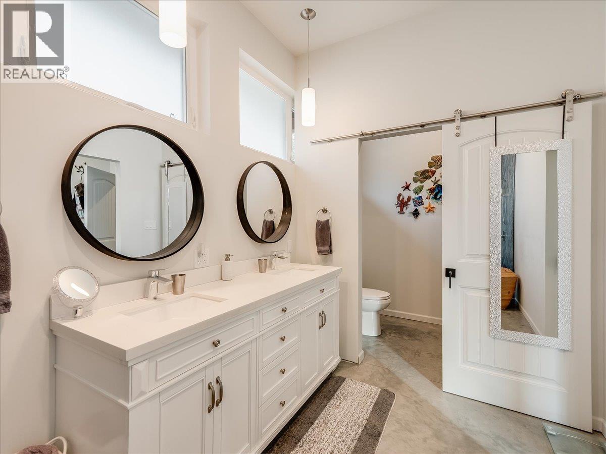 941 Redstone Drive, Rossland, British Columbia  V0G 1Y0 - Photo 37 - 10371133