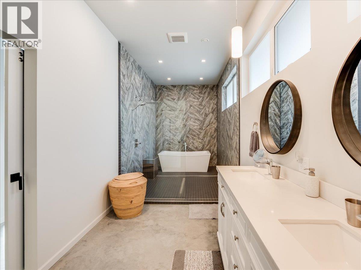 941 Redstone Drive, Rossland, British Columbia  V0G 1Y0 - Photo 33 - 10371133