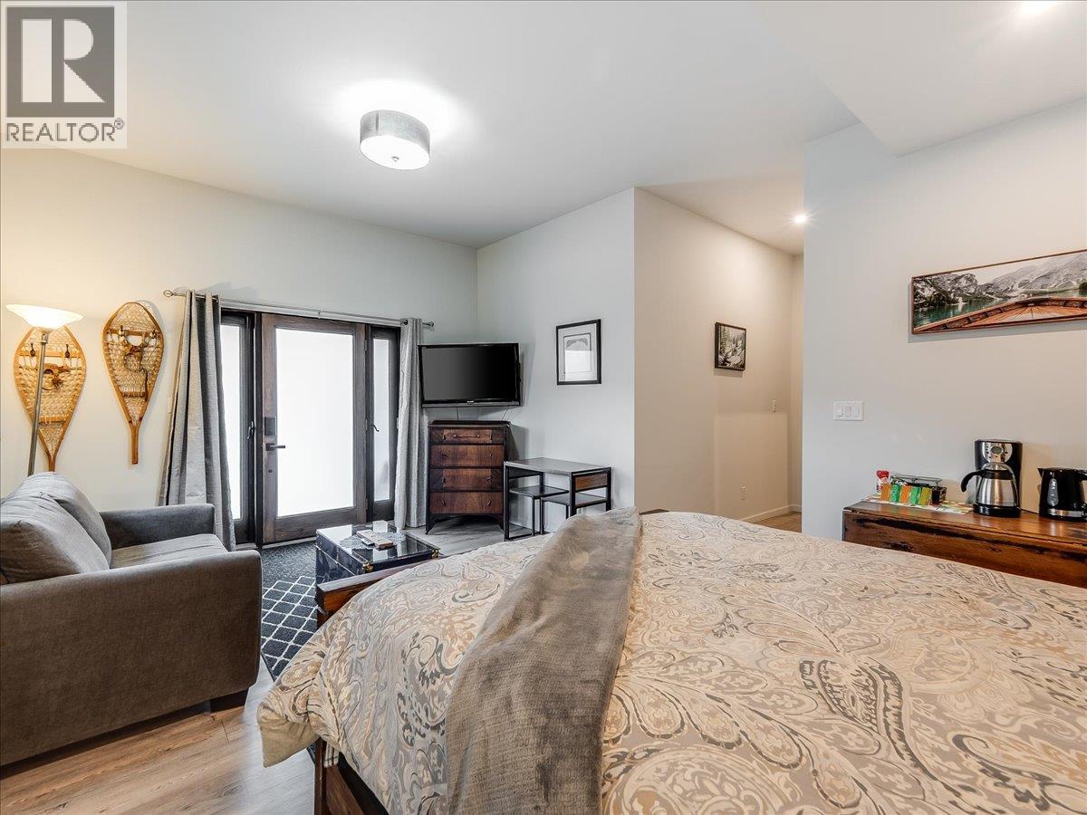 941 Redstone Drive, Rossland, British Columbia  V0G 1Y0 - Photo 59 - 10371133