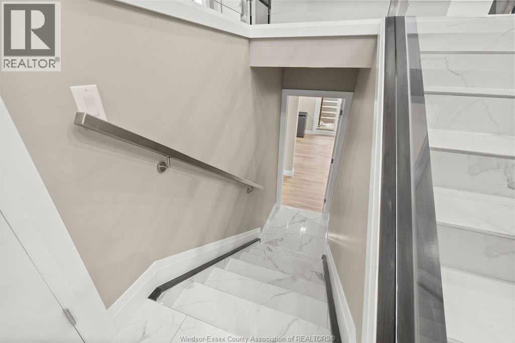 1003 Chateau Avenue, Windsor, Ontario N8P 0E6 - Photo 31 - 25031709