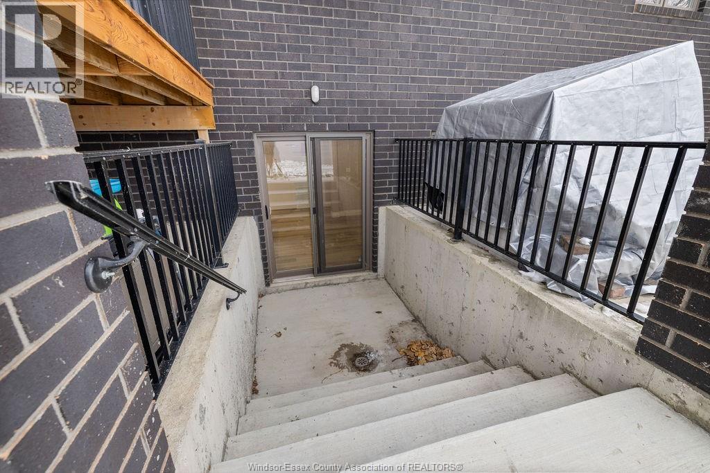 1003 Chateau Avenue, Windsor, Ontario N8P 0E6 - Photo 47 - 25031709