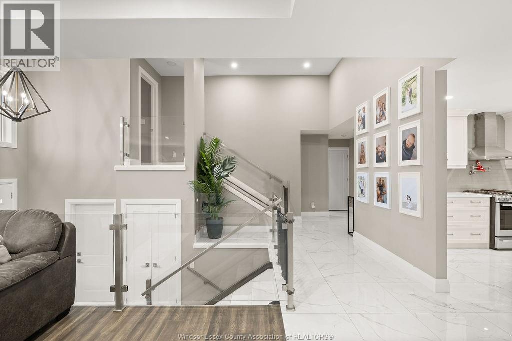 1003 Chateau Avenue, Windsor, Ontario N8P 0E6 - Photo 8 - 25031709