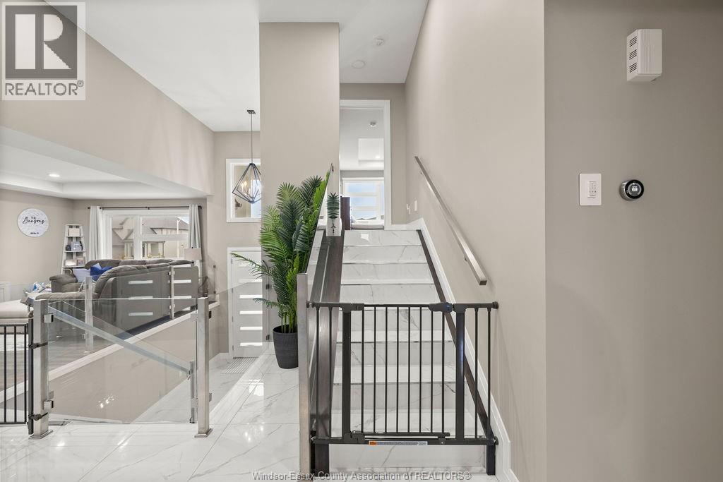 1003 Chateau Avenue, Windsor, Ontario N8P 0E6 - Photo 9 - 25031709