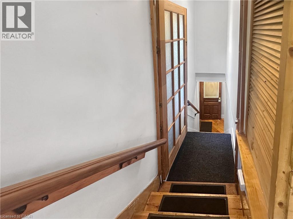 506 Alder Street W Unit# Upper, Dunnville, Ontario  N1A 1S3 - Photo 2 - 40793486