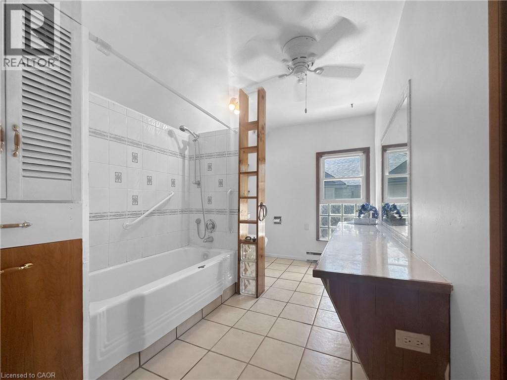 506 Alder Street W Unit# Upper, Dunnville, Ontario  N1A 1S3 - Photo 7 - 40793486