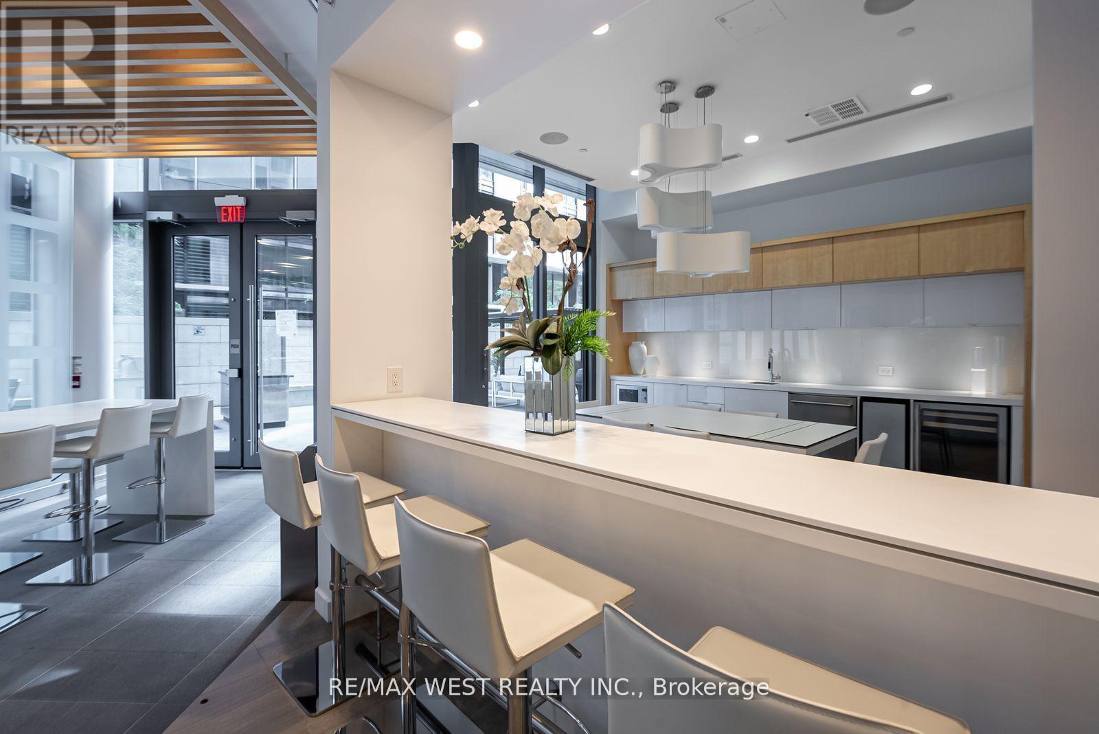 3011 - 45 Charles Street E, Toronto, Ontario  M4Y 1S2 - Photo 13 - C12634628