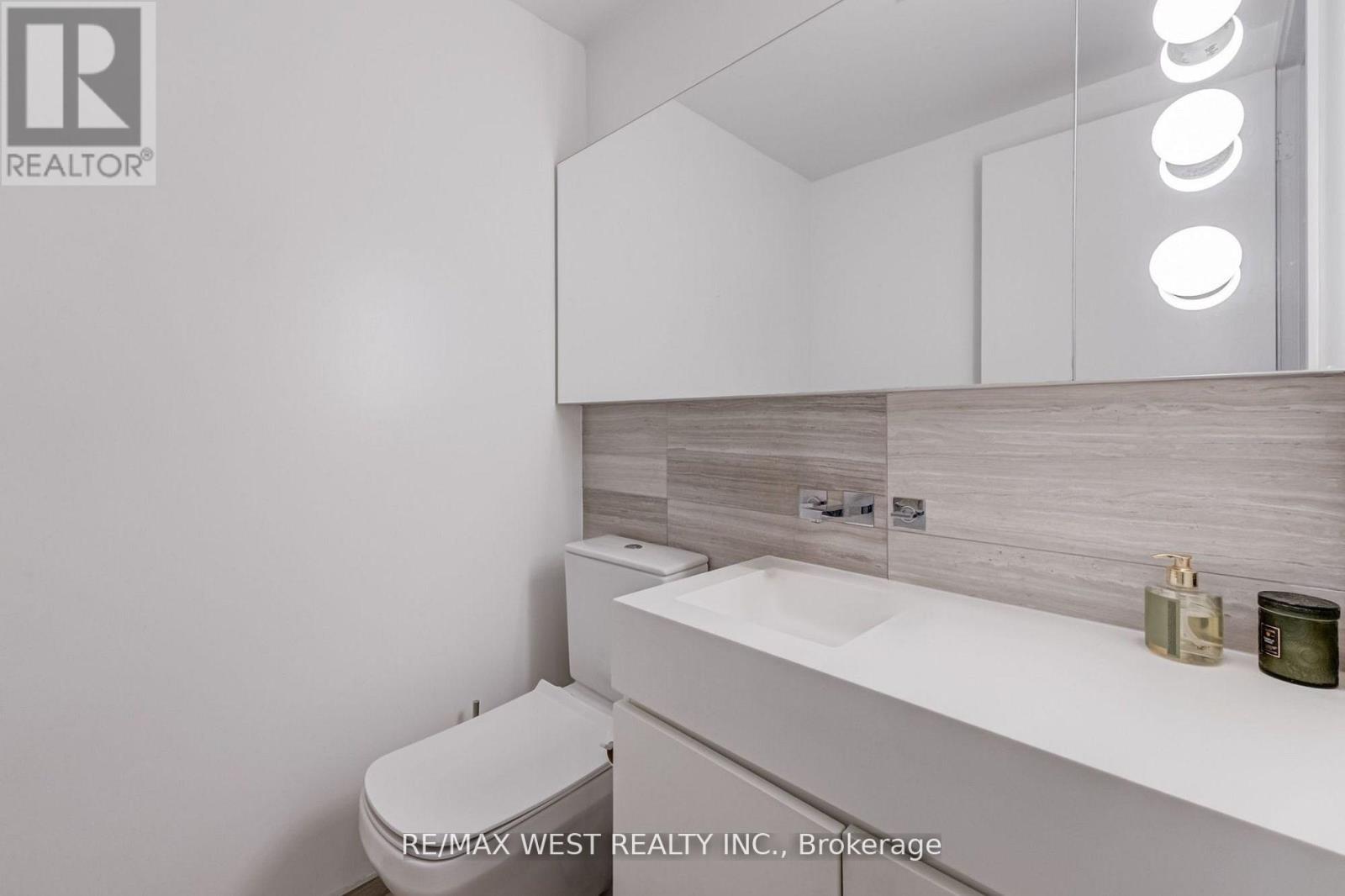 3011 - 45 Charles Street E, Toronto, Ontario  M4Y 1S2 - Photo 5 - C12634628