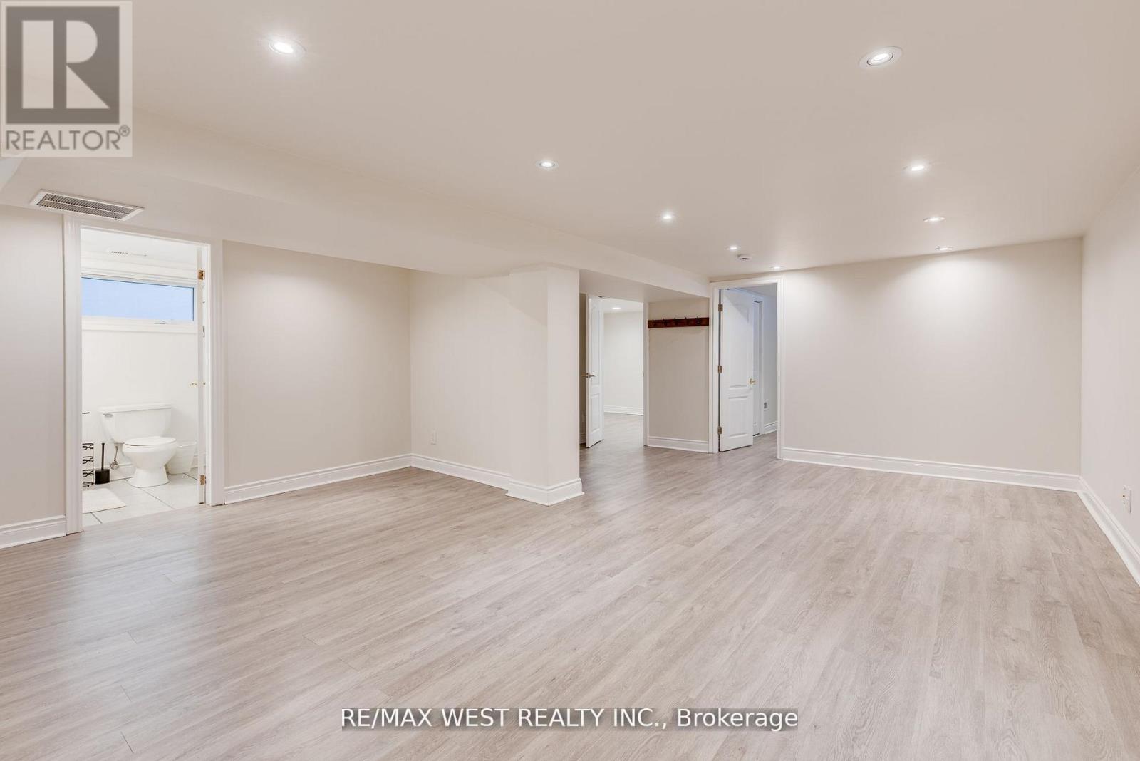 Lower - 606 Conacher Drive, Toronto, Ontario  M2M 3N1 - Photo 3 - C12634648