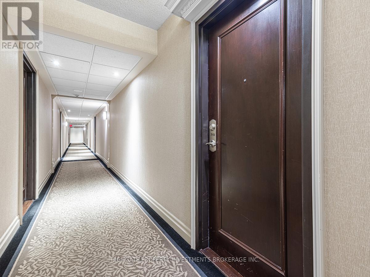 719 - 10 Delisle Avenue, Toronto, Ontario  M4V 3C6 - Photo 21 - C12634688