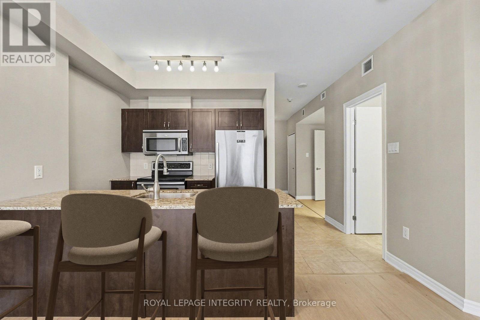 205 - 70 Landry Street, Ottawa, Ontario K1L 0A8 - Photo 6 - X12630522