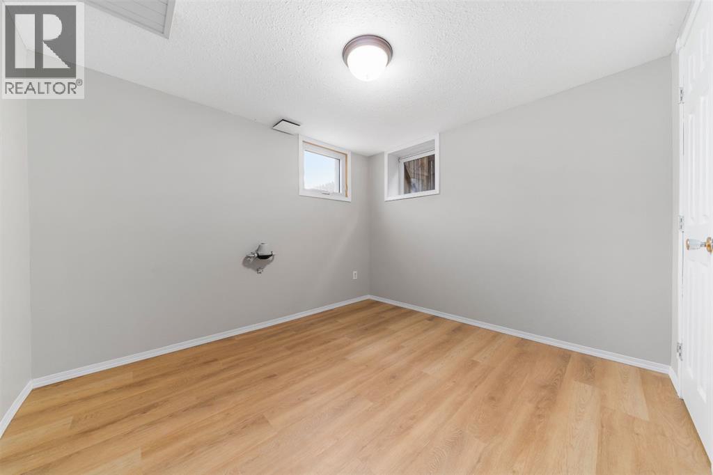 166 12 Street Se, Medicine Hat, Alberta T1A 1V2 - Photo 28 - A2274396