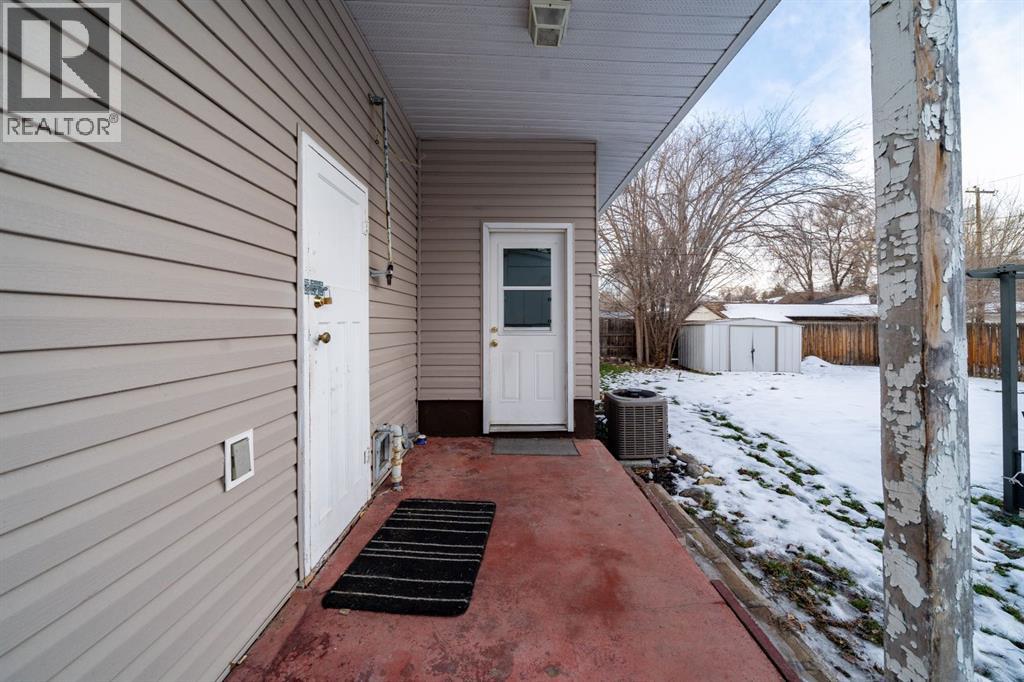166 12 Street Se, Medicine Hat, Alberta T1A 1V2 - Photo 39 - A2274396