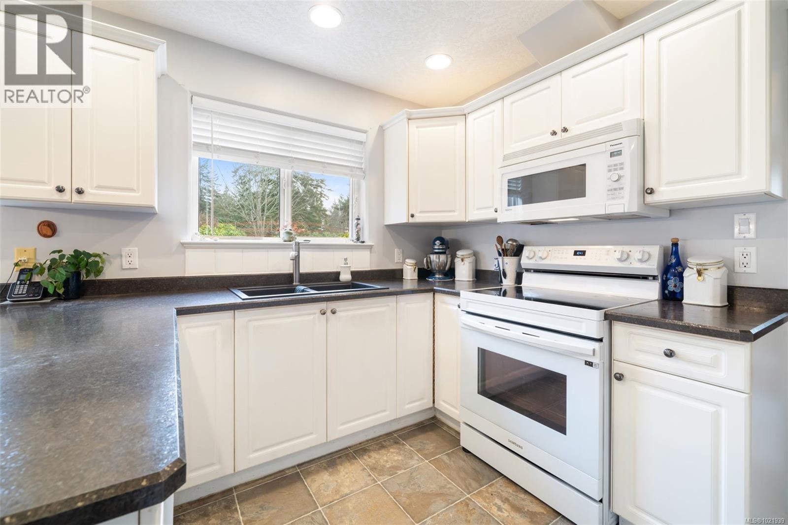 3581 Kelly Dawn Pl, Langford, British Columbia V9C 4J1 - Photo 18 - 1021939