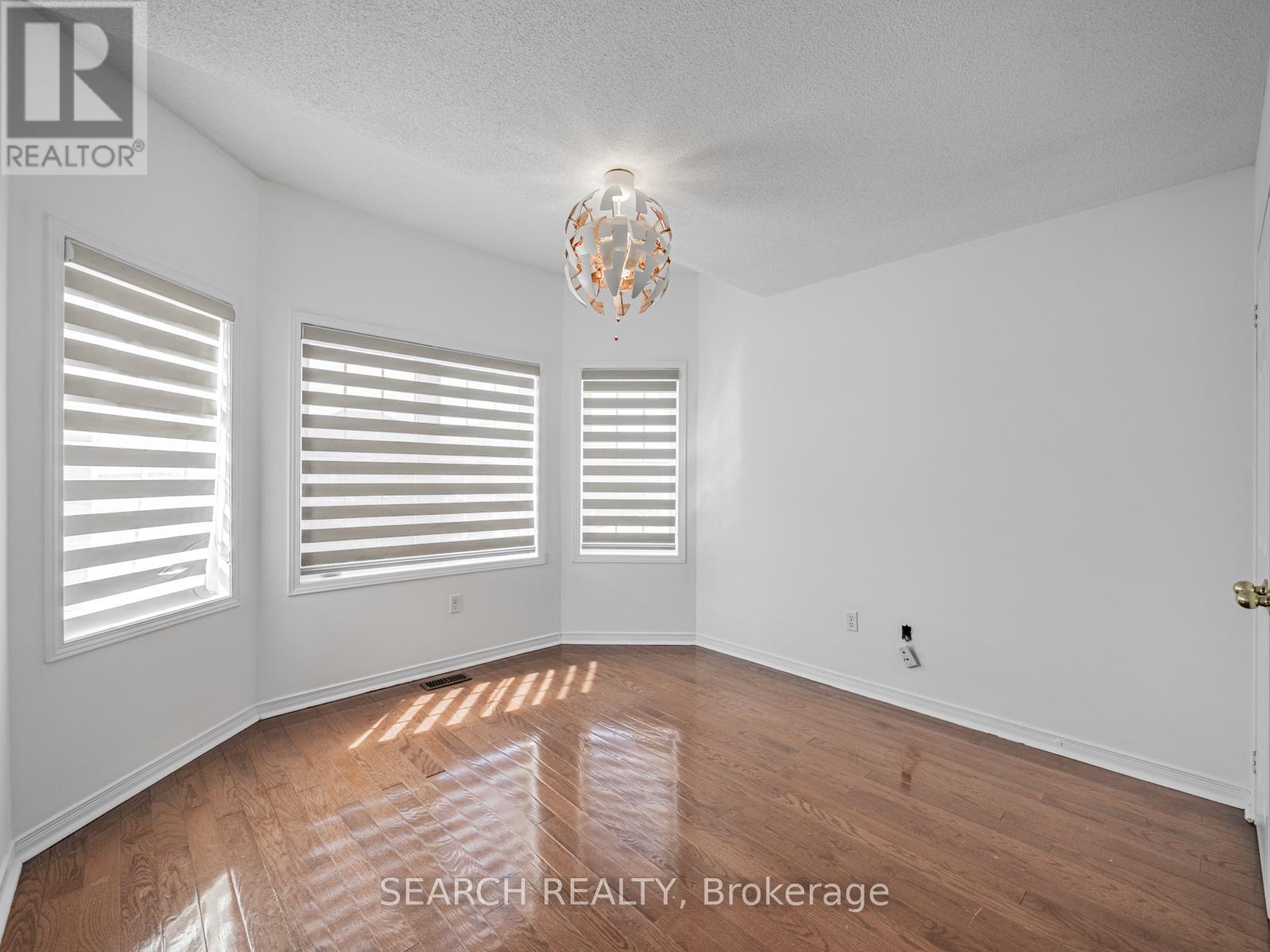 7 Homeview Road, Brampton, Ontario  L6R 2L9 - Photo 30 - W12317372