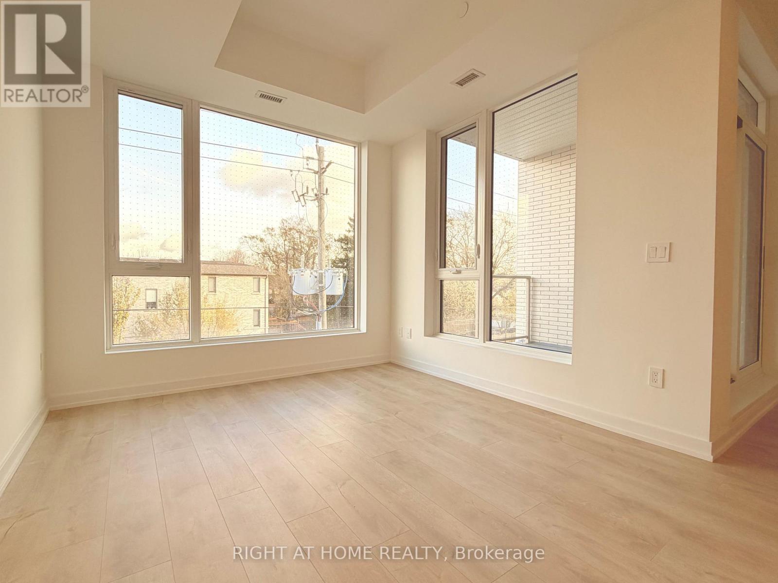 308 - 722 Marlee Avenue, Toronto, Ontario  M6B 3J7 - Photo 8 - W12586072