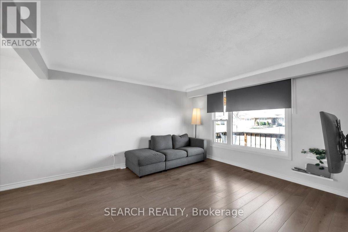 396 First Avenue, Welland, Ontario  L3C 5Z1 - Photo 8 - X12344586