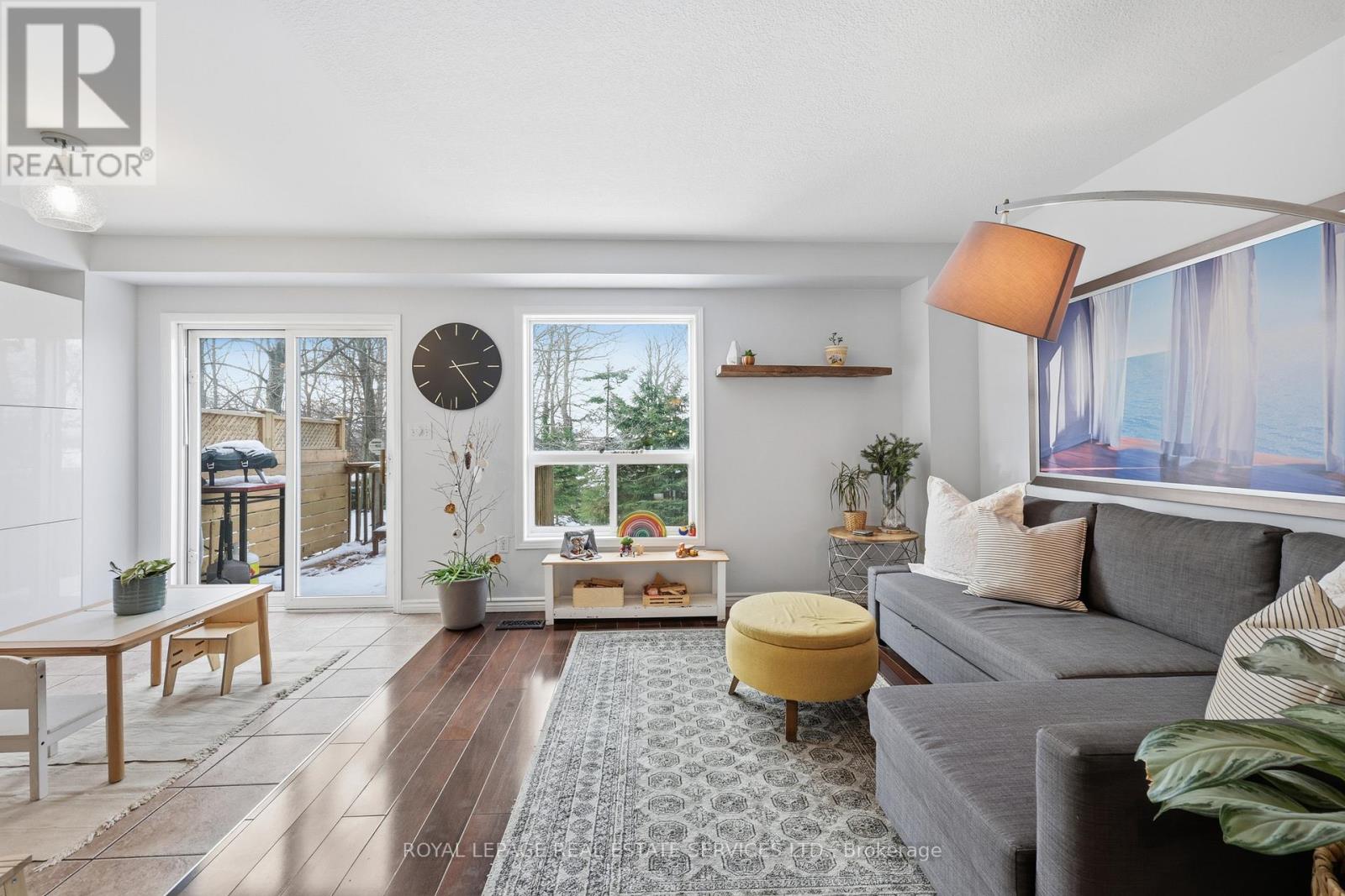 5 - 348 HIGHLAND ROAD W, Hamilton, Ontario