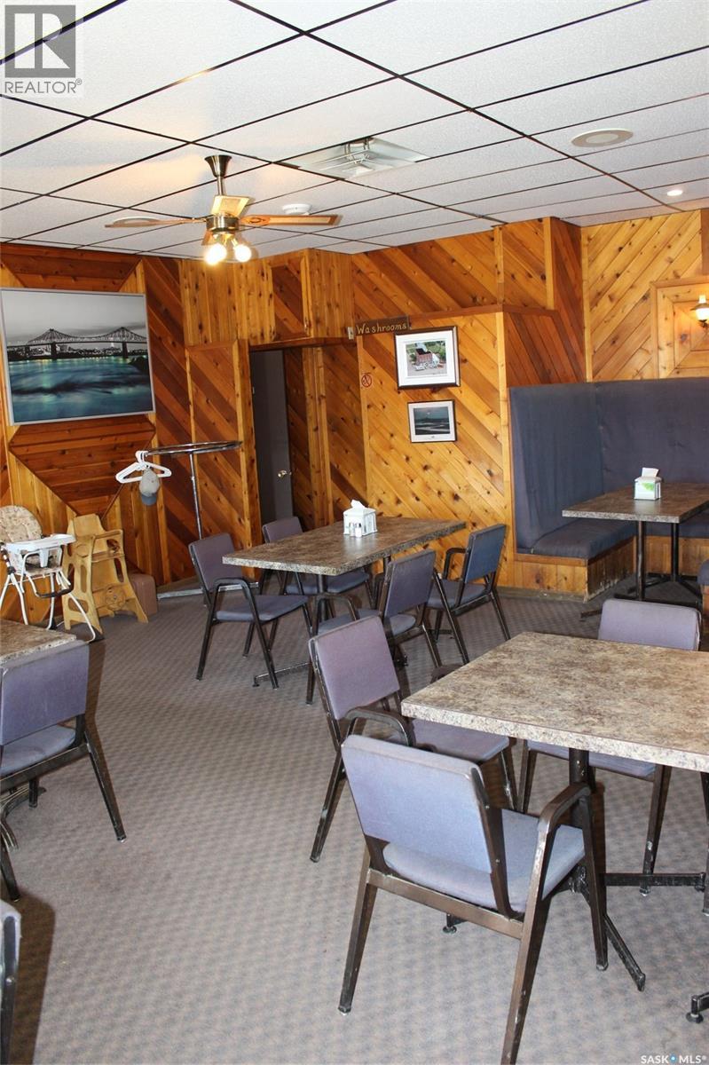 343 Redcoat Drive, Eastend, Saskatchewan  S0N 0T0 - Photo 6 - SK025658