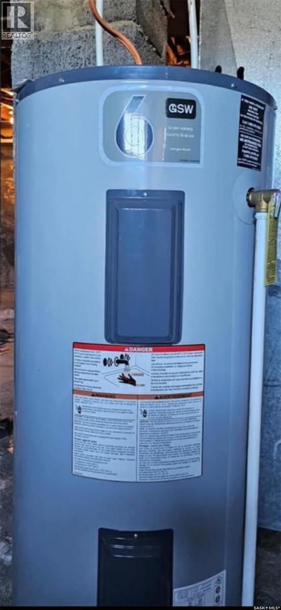 102 Dominion Avenue, Kincaid, Saskatchewan  S0H 2J0 - Photo 15 - SK025657