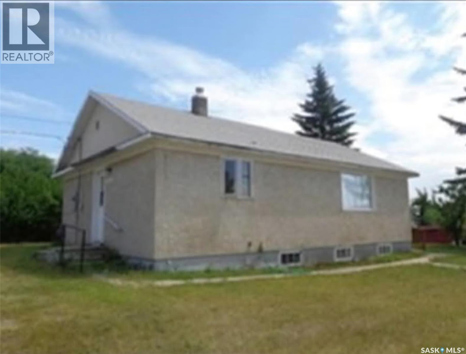 102 Dominion Avenue, Kincaid, Saskatchewan  S0H 2J0 - Photo 18 - SK025657
