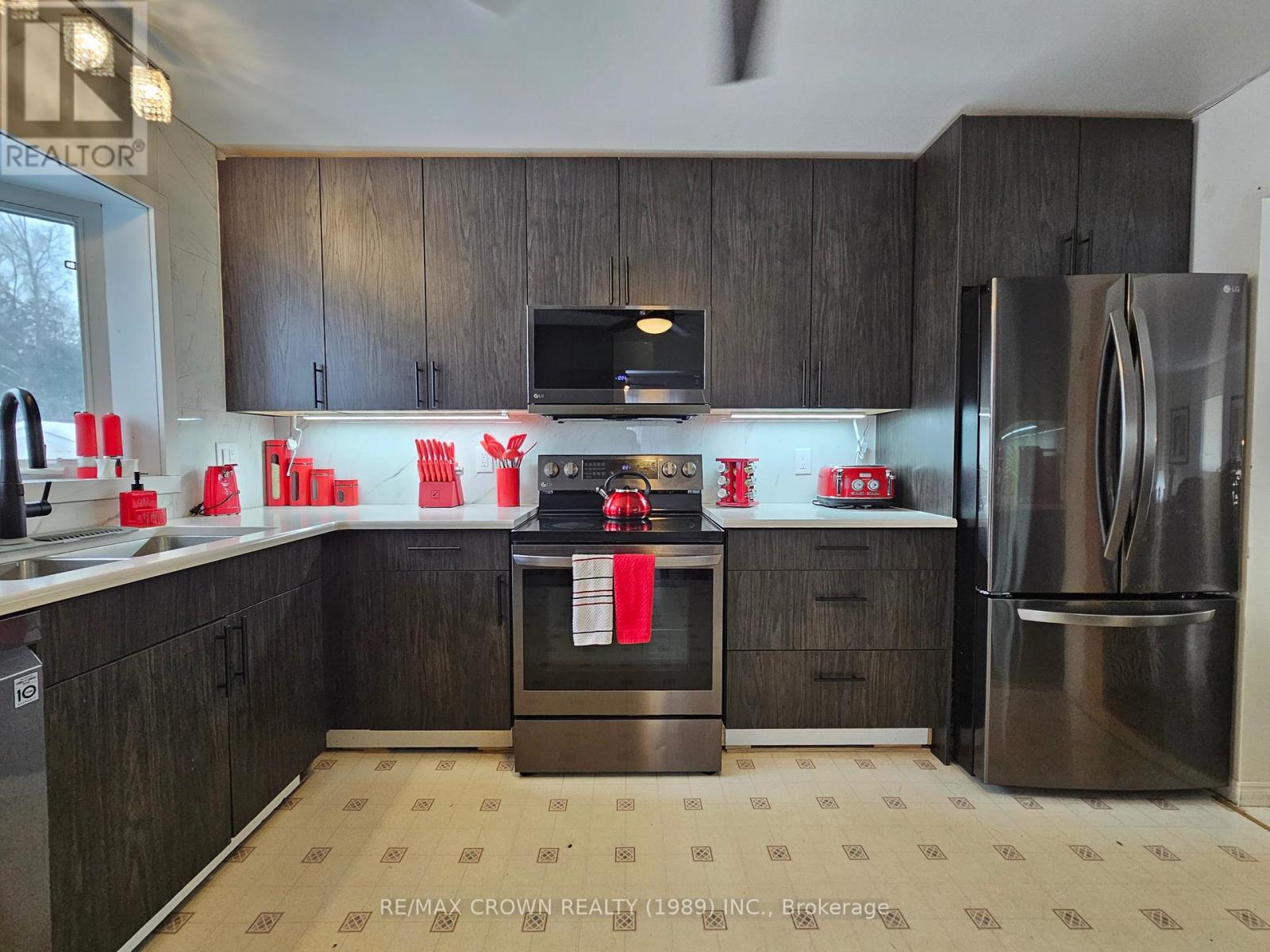 205 Lakeside Drive, North Bay, Ontario  P1A 3E2 - Photo 20 - X12634762