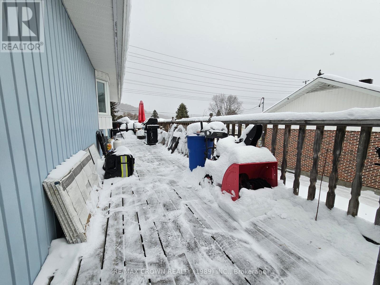 205 Lakeside Drive, North Bay, Ontario  P1A 3E2 - Photo 5 - X12634762