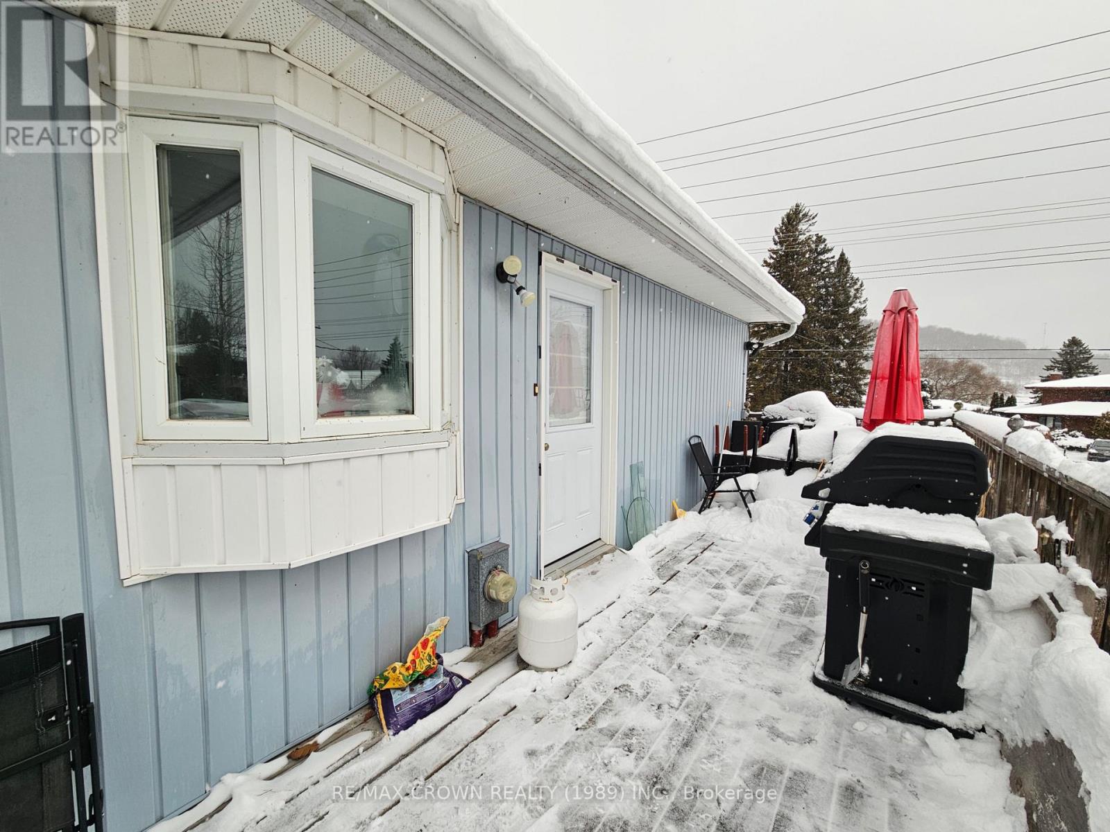 205 Lakeside Drive, North Bay, Ontario  P1A 3E2 - Photo 6 - X12634762