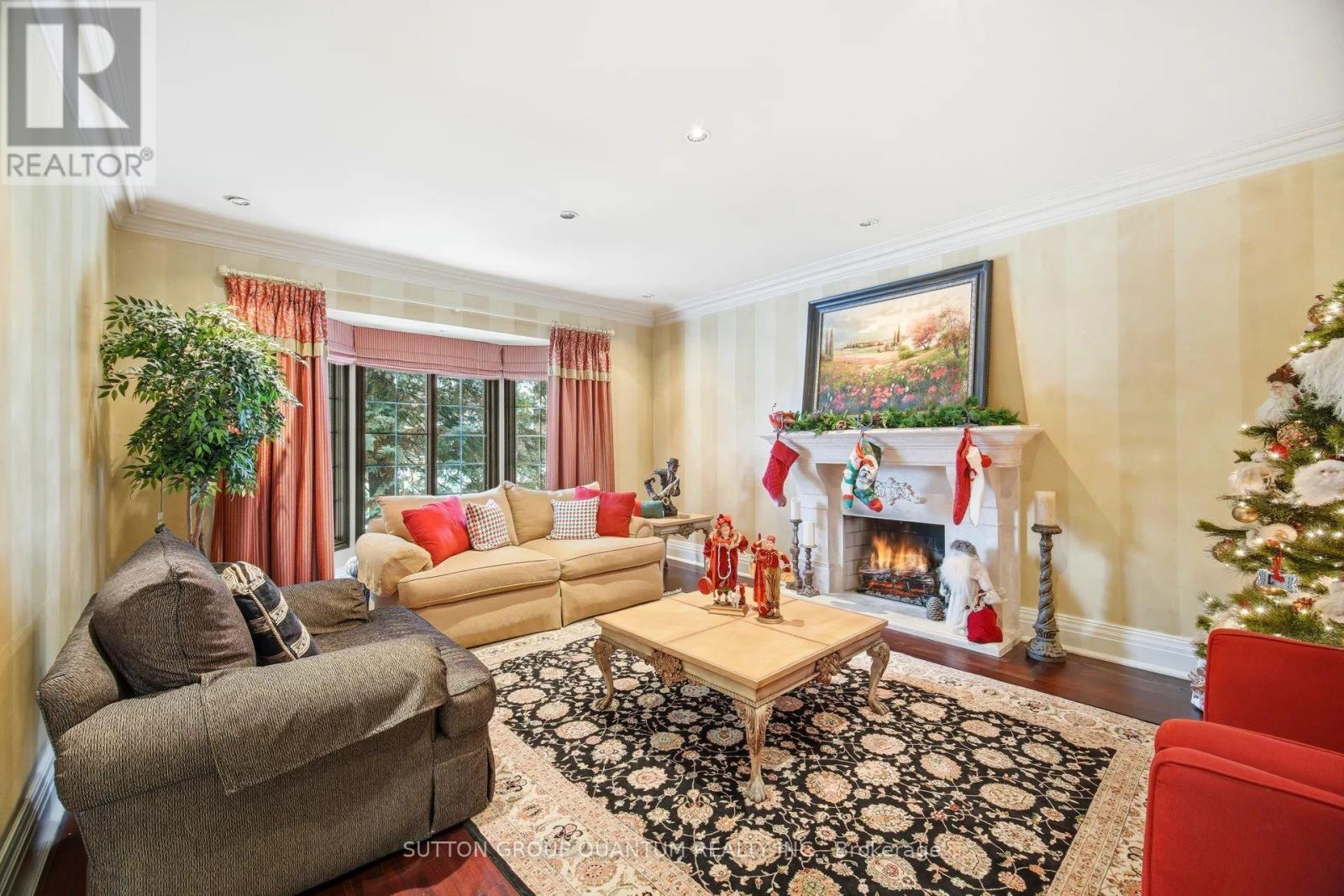 1080 Geran Crescent, Mississauga, Ontario  L5H 4A6 - Photo 5 - W12634636