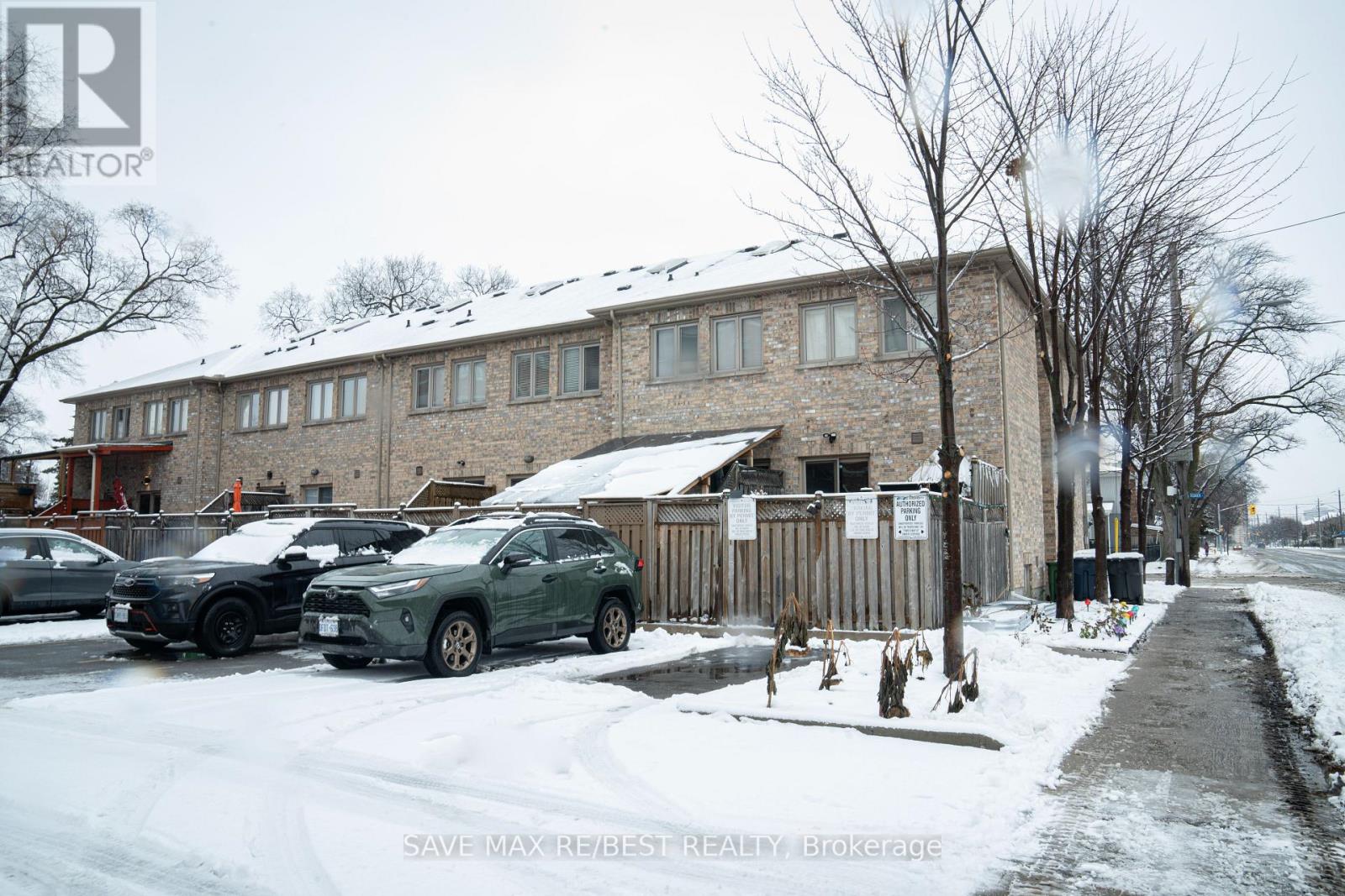 6a Tedder Street, Toronto, Ontario  M6M 0A6 - Photo 2 - W12634658