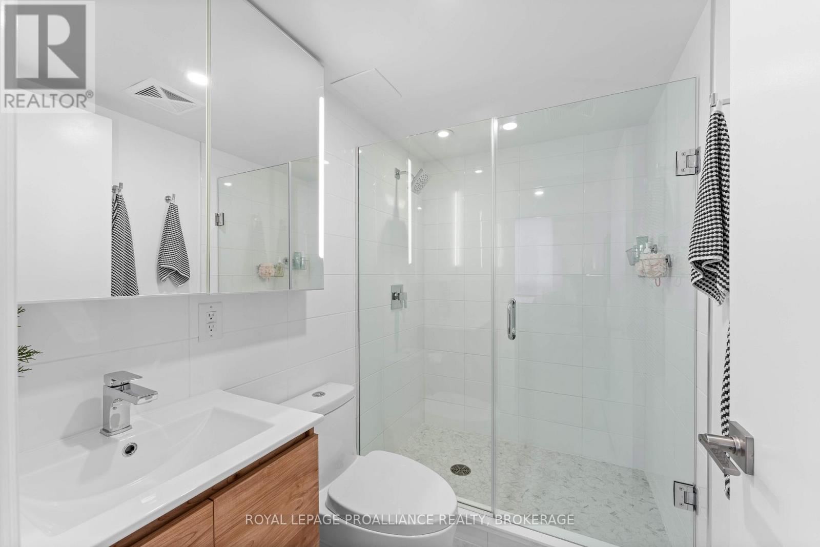 711 - 121 Queen Street, Kingston, Ontario K7K 0G6 - Photo 18 - X12634736