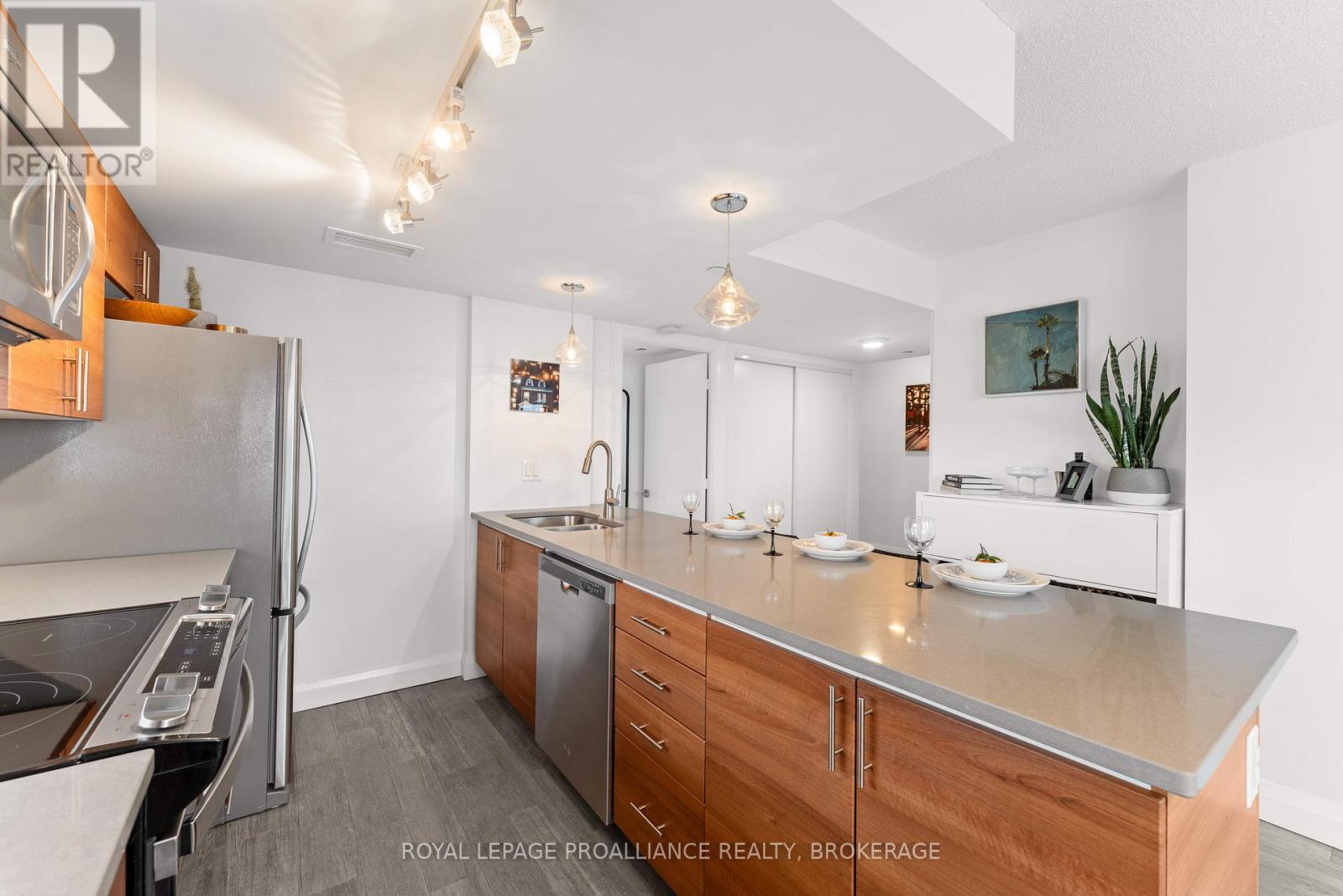 711 - 121 Queen Street, Kingston, Ontario K7K 0G6 - Photo 7 - X12634736