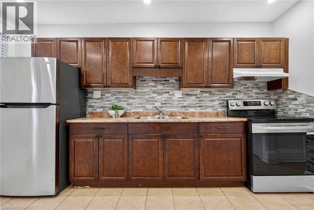 84 Ray Street S, Hamilton, Ontario  L8P 3V7 - Photo 12 - 40761453