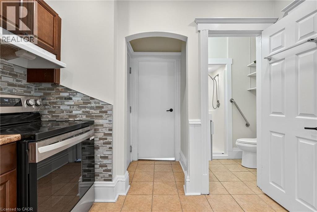 84 Ray Street S, Hamilton, Ontario  L8P 3V7 - Photo 7 - 40761453