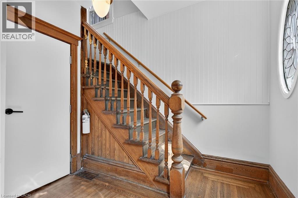 84 Ray Street S, Hamilton, Ontario  L8P 3V7 - Photo 5 - 40761453