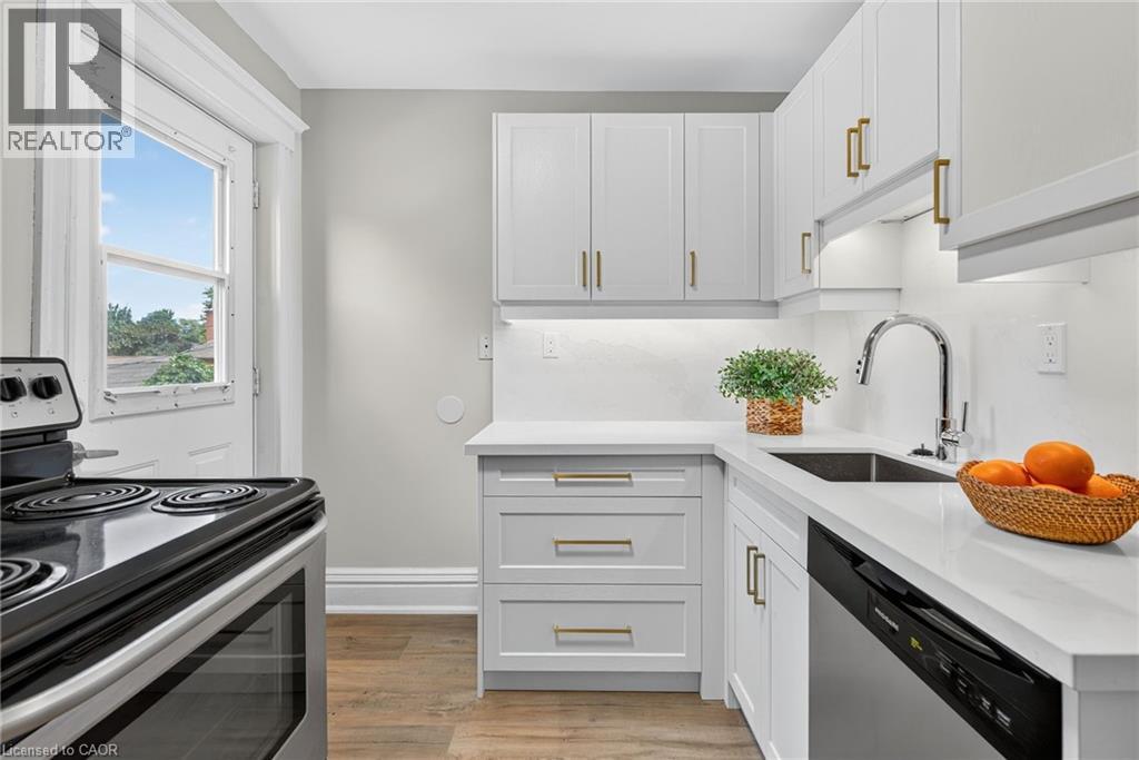 84 Ray Street S, Hamilton, Ontario  L8P 3V7 - Photo 33 - 40761453