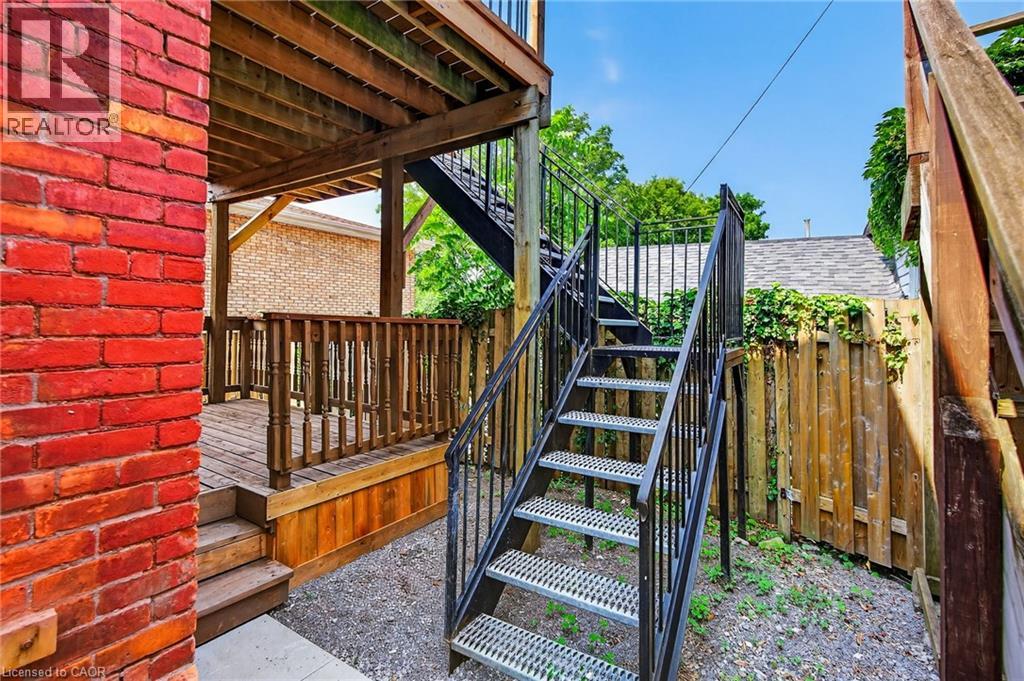 84 Ray Street S, Hamilton, Ontario  L8P 3V7 - Photo 44 - 40761453