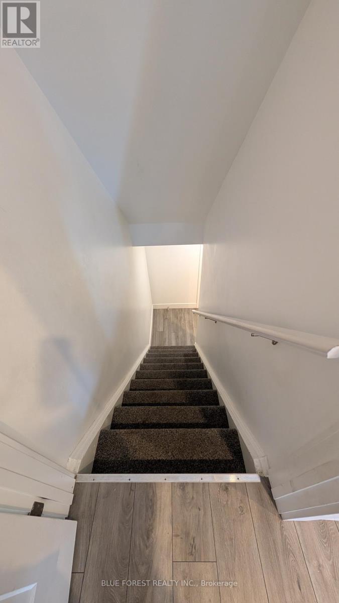 49 Toulon Crescent, London East, Ontario N6V 1J4 - Photo 11 - X12634742