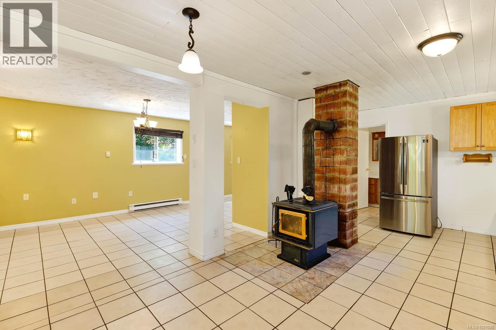 8000 Beaver Creek Rd, Port Alberni, British Columbia  V9Y 8N2 - Photo 5 - 1021940