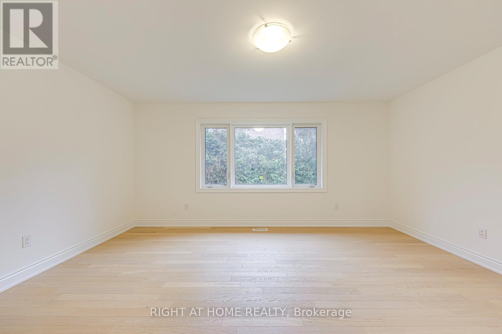 2577 Islington Avenue, Toronto, Ontario  M9V 4A2 - Photo 22 - W12581204