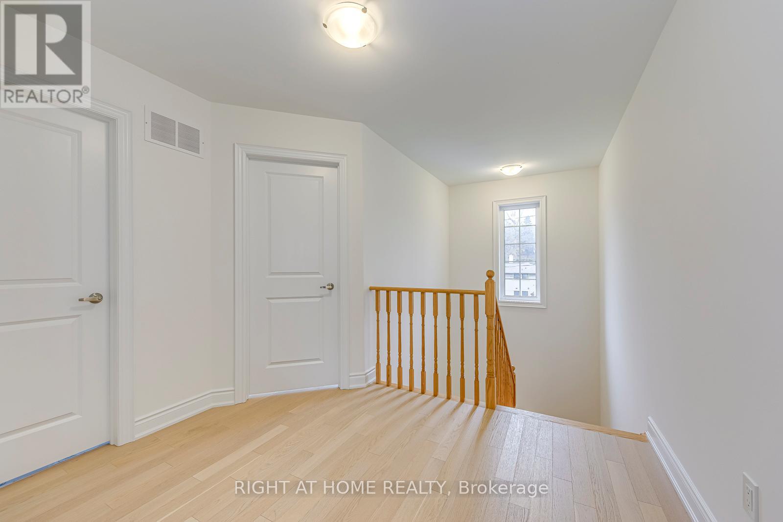 2577 Islington Avenue, Toronto, Ontario  M9V 4A2 - Photo 21 - W12581204