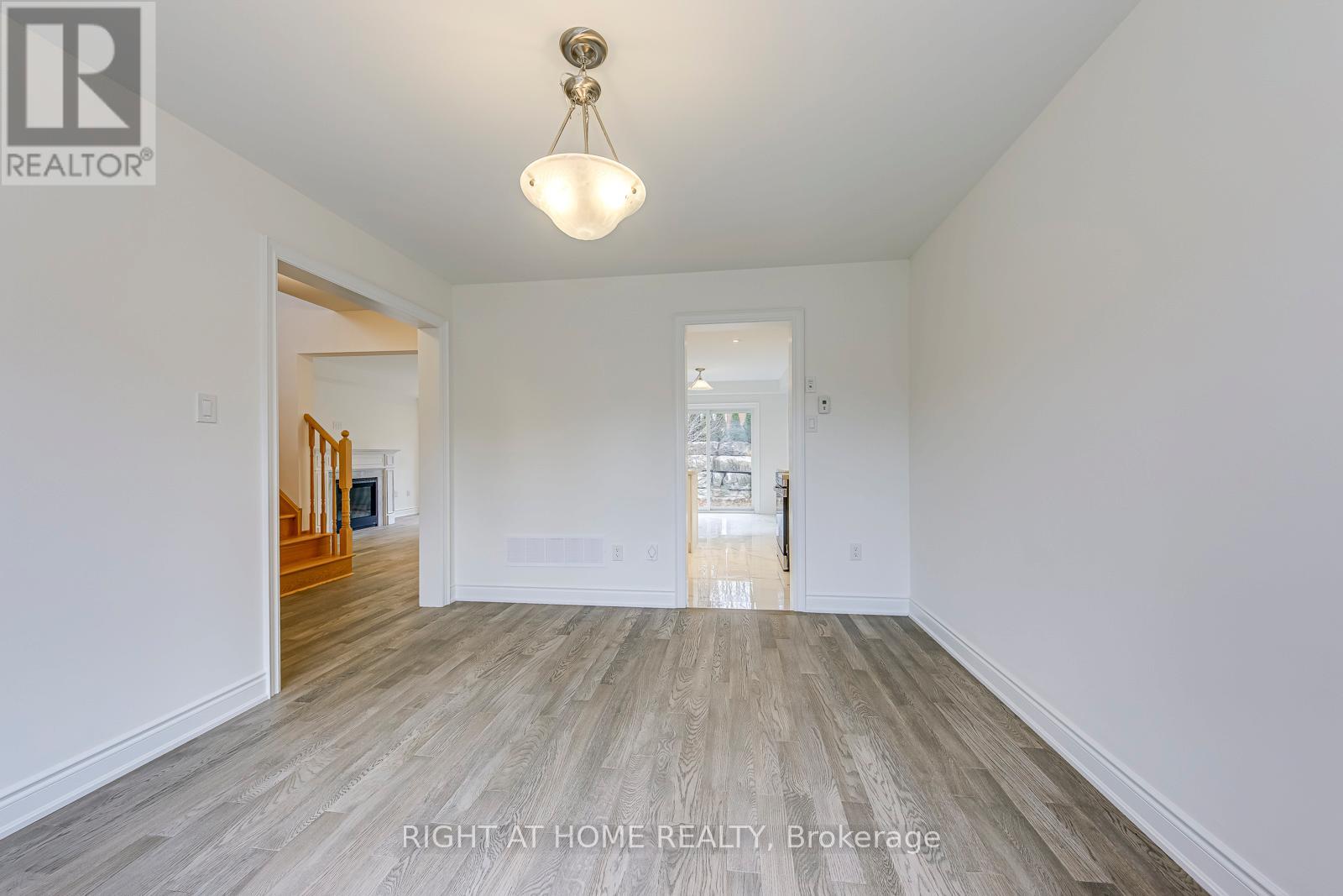 2581 Islington Avenue, Toronto, Ontario  M9V 4A2 - Photo 8 - W12581464